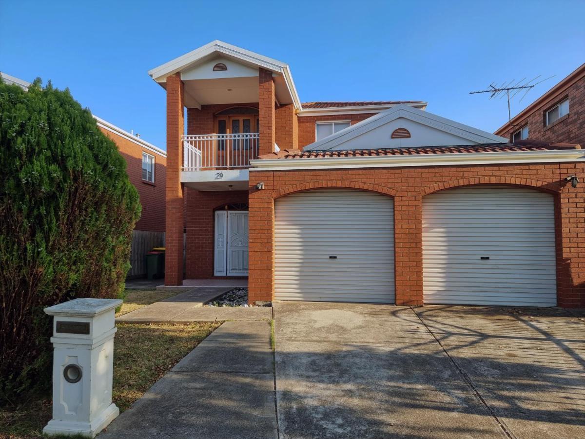 Rosie House-Spacious Comfortable Home Melbourne Bagian luar foto